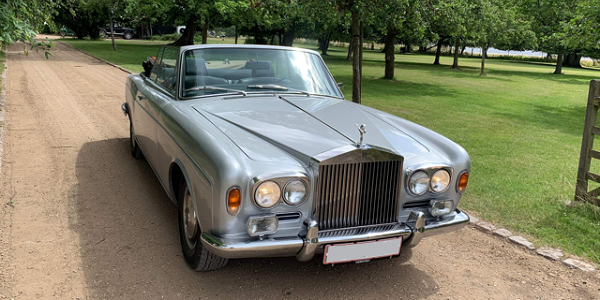 Lej en Rolls-Royce Silver Corniche Convertible