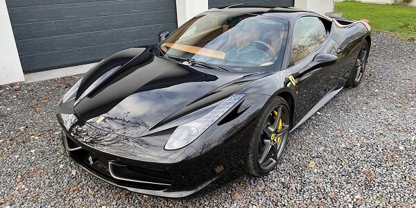 Lej en Ferrari 458 Italia 