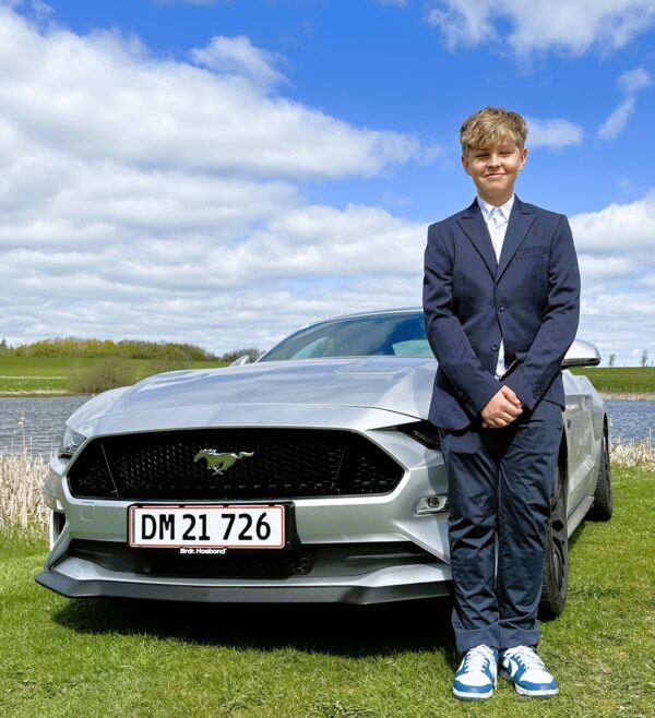 Lej en Mustang til konfirmanden