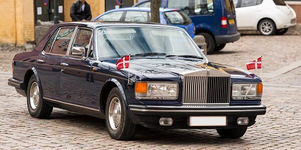 Lej en Rolls-Royce Silver Spirit