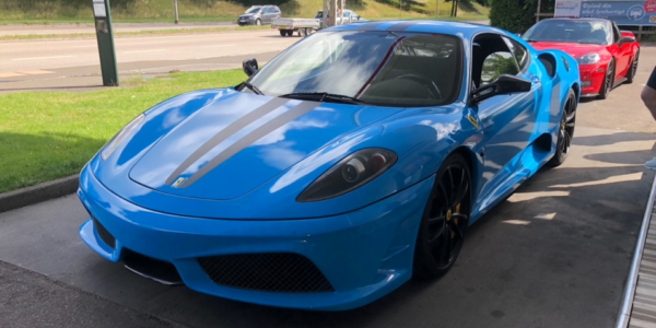 Lej en Ferrari 430 Scuderia